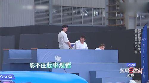 多人合唱吃瓜群众视频播放,多人合唱吃瓜群众视频引网友热议